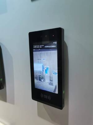 Guter Preis 10 Zoll IP66 wasserdichtes Aluminiumlegierungs-Gesichtserkennungsterminal für Zugangskontrolle online