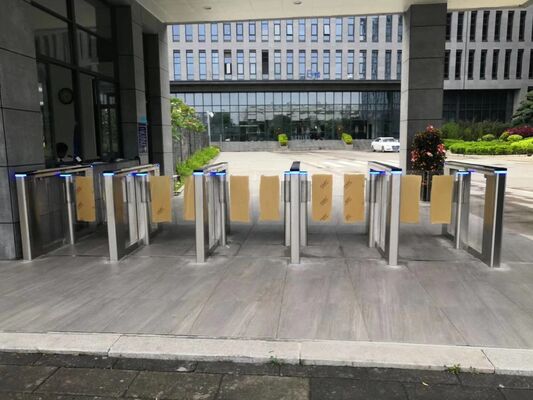 Guter Preis Drehkreuz-Sicherheits-Tür-halbhohes Schwingen-Sperren-Drehkreuz-Tor Online